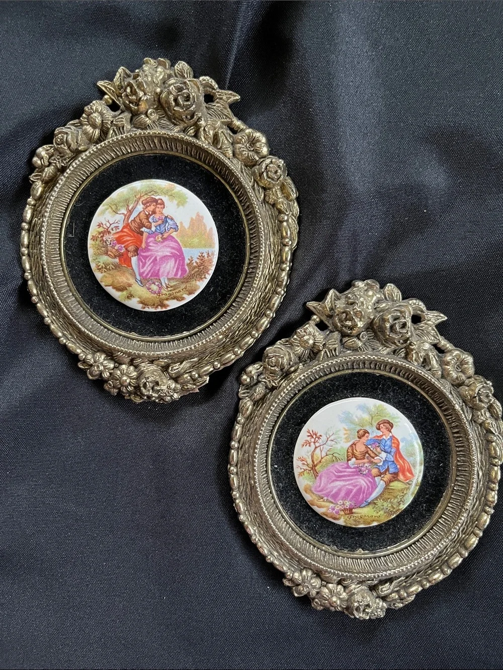 Cameo Wall Art Set Vtg Courting Couple Porcelain EA RIBA Rose Theme Metal Frames